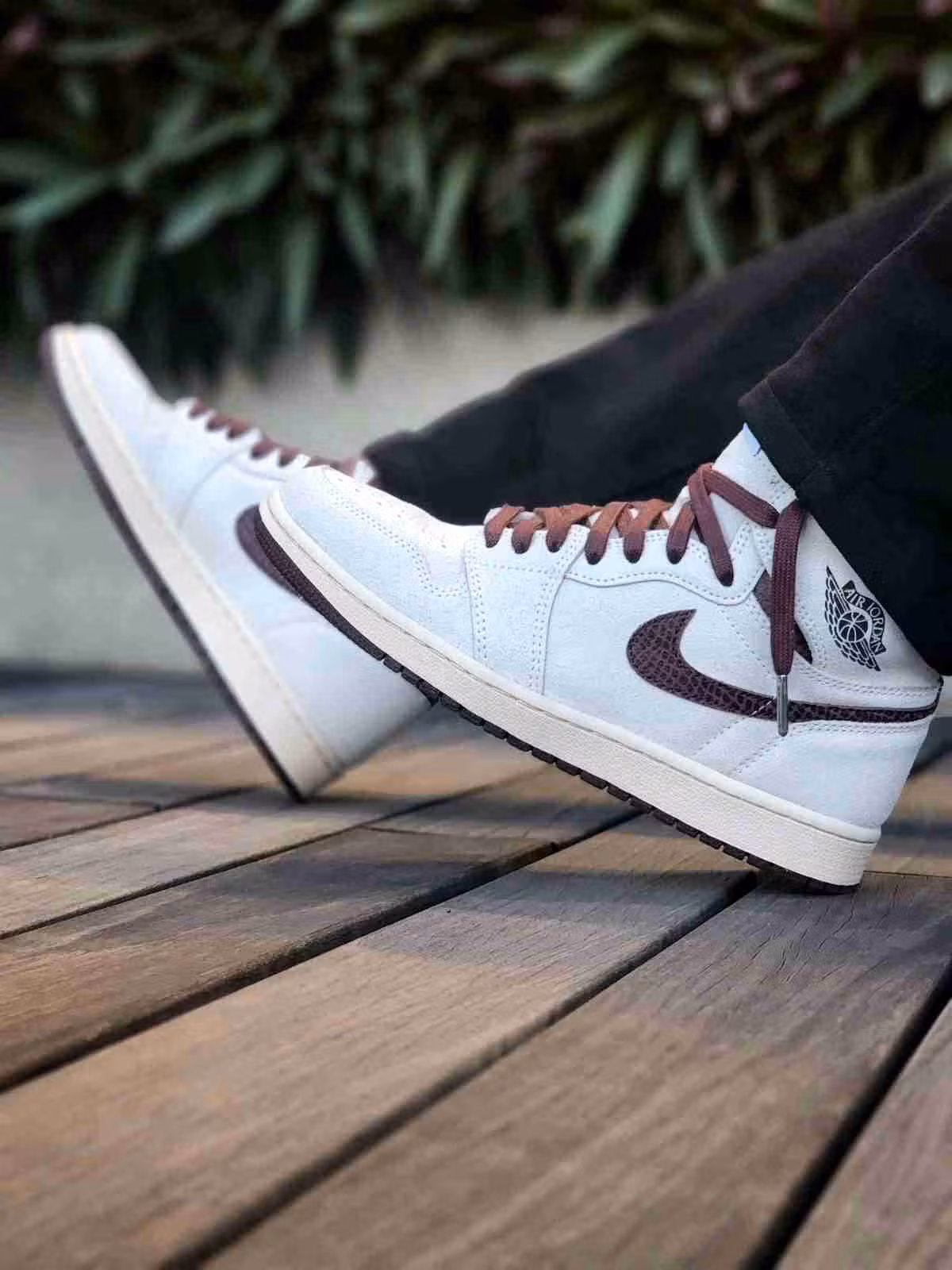 A Ma Maniére x Air Jordan 1 High OG 'Airness' DO7097-100 A Ma Maniére x Air Jordan 1 High OG 'Airness' DO7097-100